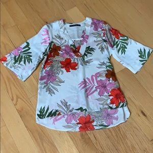EUC Zara Floral Blouse, Sz Small